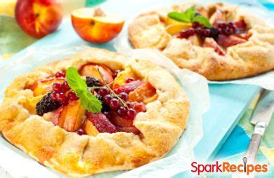 country-peach-tart-galette-aux-peches image