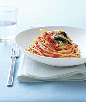 linguine-with-tomato-sauce-recipe-real-simple image