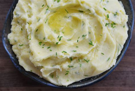 chive-crme-frache-mashed-potatoes-andrew-zimmern image
