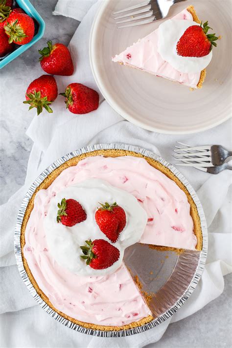 easy-frozen-strawberry-pie-made-to-be-a-momma image