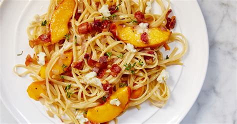 linguine-with-bacon-peaches-and-gorgonzola image