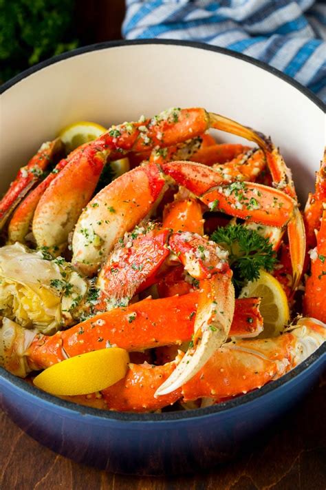 crab-legs-with-garlic-butter-dinner-at-the-zoo image
