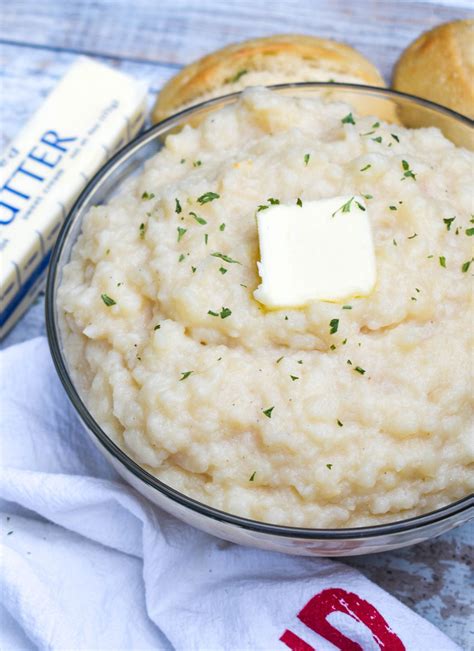 canned-mashed-potatoes-the-quicker-kitchen image