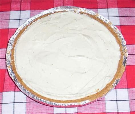 great-key-lime-pie-vegan-but-youd-never-guess-it image