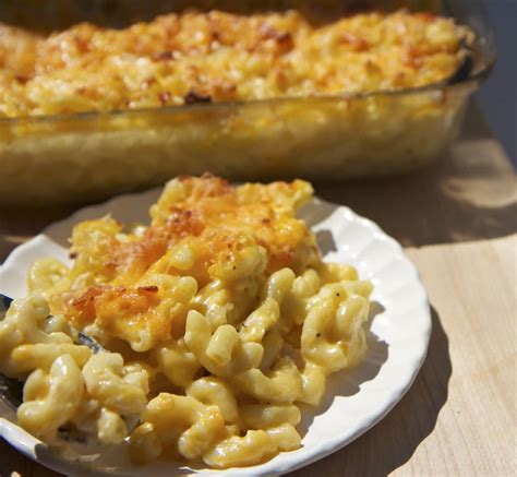 southern-baked-macaroni-and-cheese-recipe-divas image