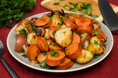 ring-bologna-bratkartoffeln-fried-potatoes image