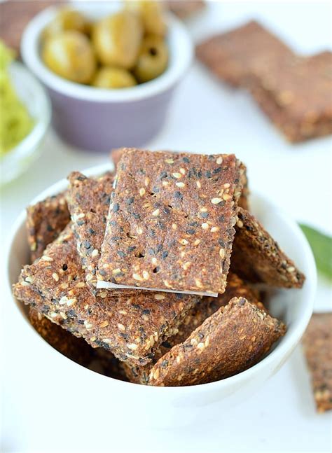 flaxseed-crackers-keto-vegan-05g-net-carbs-sweet image