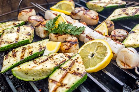 simple-grilled-shrimp-and-scallops-grillgrate image