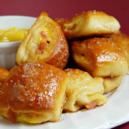 ham-and-cheese-pretzel-bites-easy-recipes-for-family image