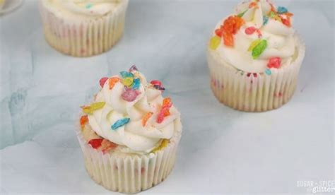 easy-fruity-pebbles-cupcakes-in-the-kids-kitchen image