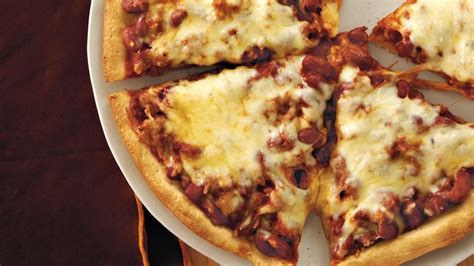 chili-pizza-recipe-pillsburycom image