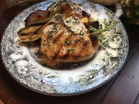 best-recipe-for-grilled-herb-rubbed-pork-chops image