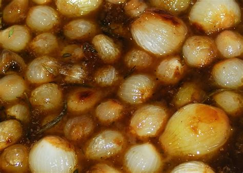 make-ahead-brown-sugar-glazed-onions-love-on-a-plate image