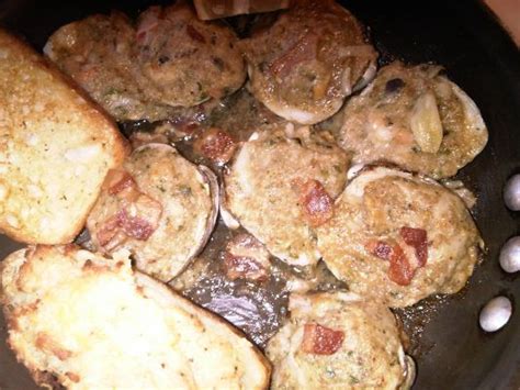 baked-clams-with-bacon-on-bakespacecom image