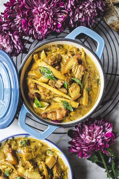thai-pork-belly-with-yellow-curry-simply-suwanee image