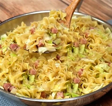 cabbage-noodles-with-ham-haluski-my image