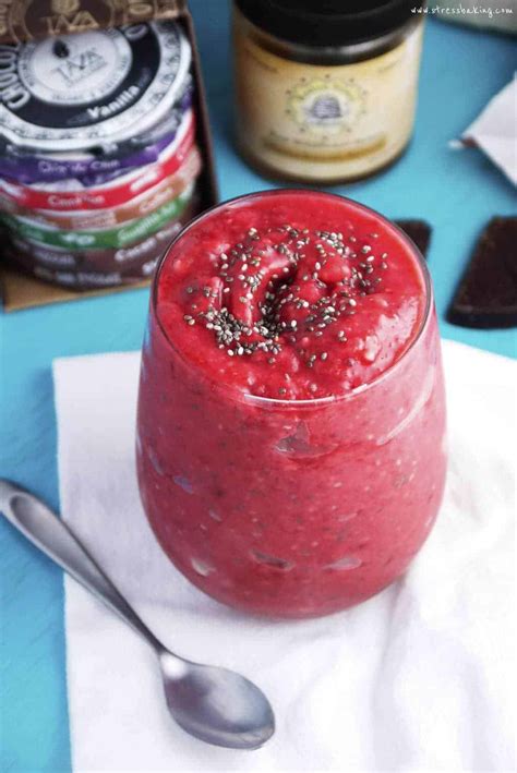raspberry-mango-smoothie-stress-baking image