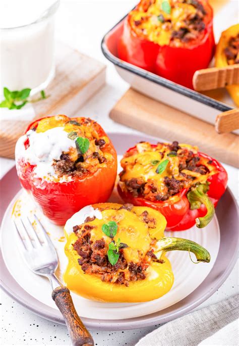keto-stuffed-peppers-the-best-low-carb-stuffed-bell image