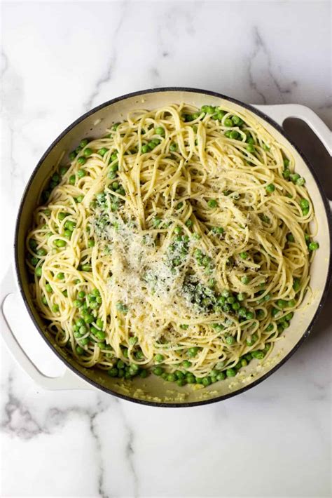 simple-spaghetti-with-peas-garlic-and-parmesan image