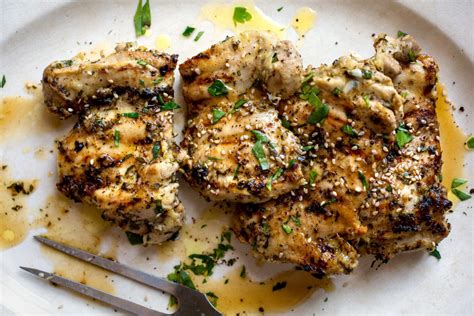 middle-eastern-herb-and-garlic-chicken-dining-and image