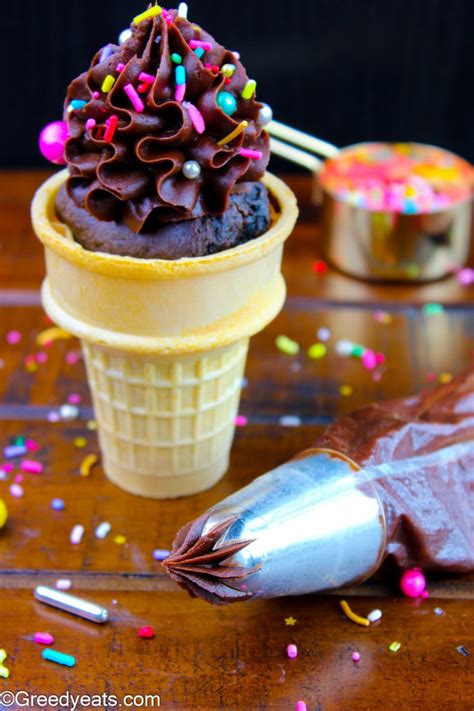 cupcake-cones-greedy-eats image