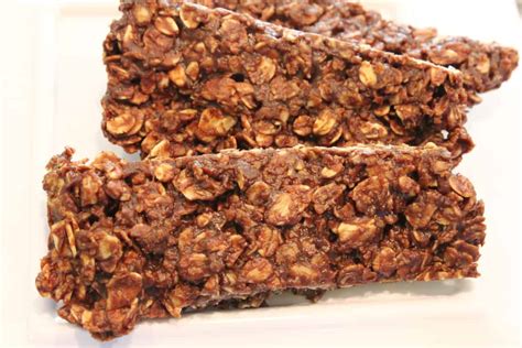 microwave-chocolate-peanut-butter-oat-snack-bars image