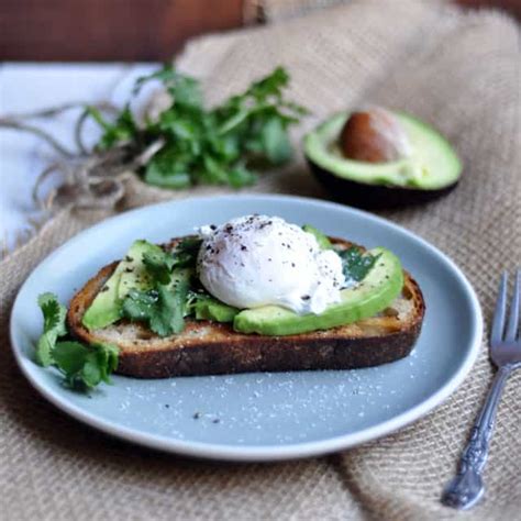 avocado-toast-with-poached-egg-the-meaning-of image