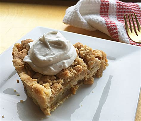 paleo-streusel-pear-pie-at-my-kitchen-table image