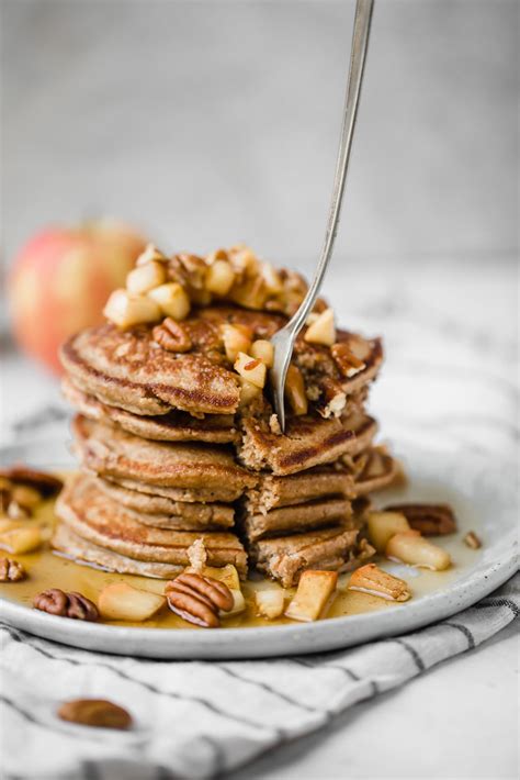 healthy-apple-pancakes-made-right-in-the-blender image
