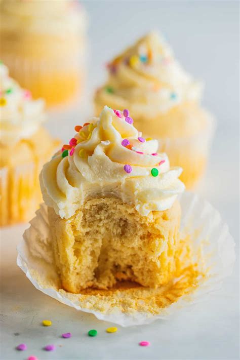 the-best-vegan-cupcakes image