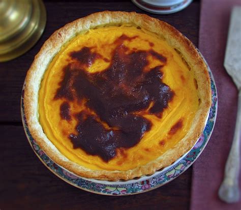 portuguese-custard-pie-food-from-portugal image