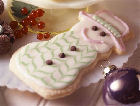 eggnog-snowman-cookies-recipe-land-olakes image