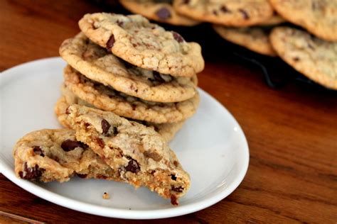 chewy-chocolate-chip-heath-bar-cookies image