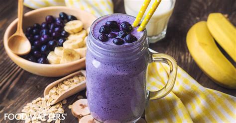 banana-honey-oat-blueberry-breakfast-smoothie image