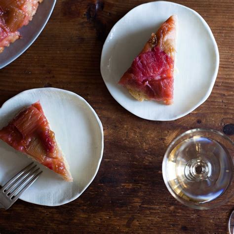 best-rhubarb-upside-down-cake-recipe-how-to image