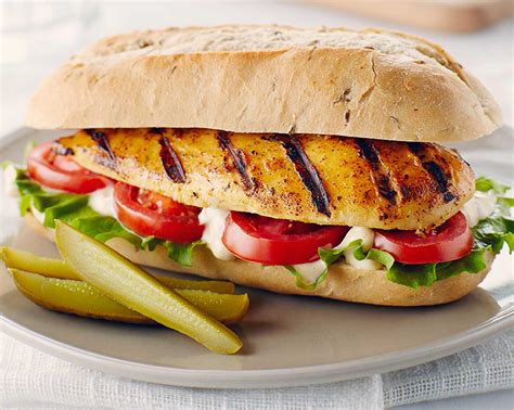 grilled-chicken-with-cajun-mayonnaise-chickenca image