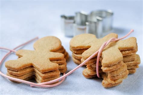 french-christmas-cookies-sabls-recipe-chocolate image