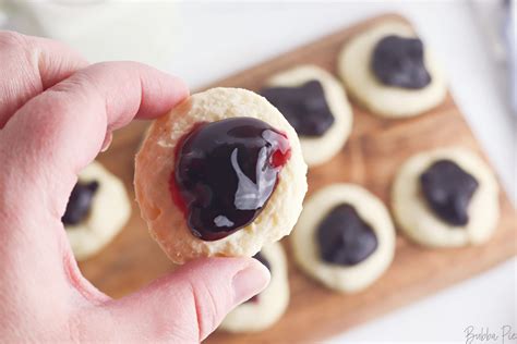 blueberry-cheesecake-cookies-recipe-bubbapie image