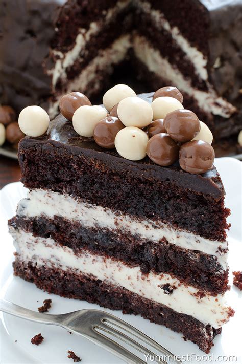 chocolate-layer-cake-with-cream-cheese-filling image