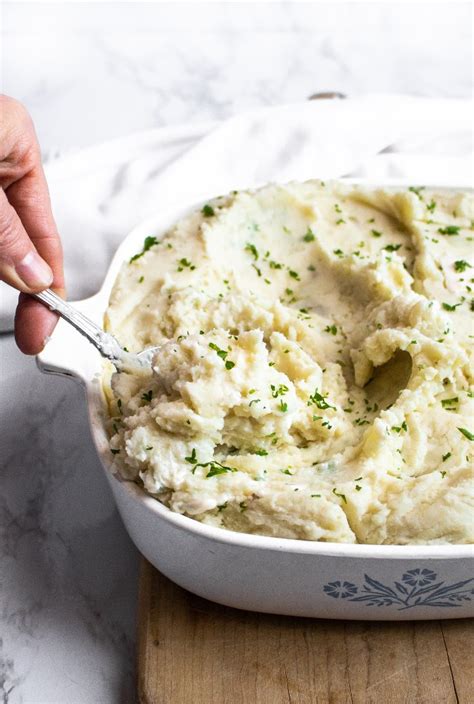 vegan-mashed-potatoes-buttery-af-from-plant-power image