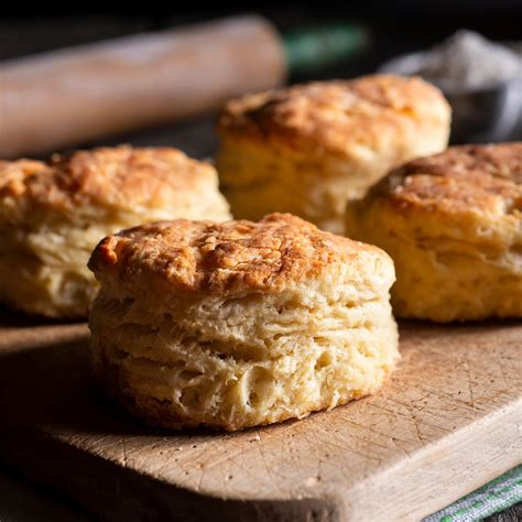 incredible-cheddar-onion-biscuits-the-outdoor image