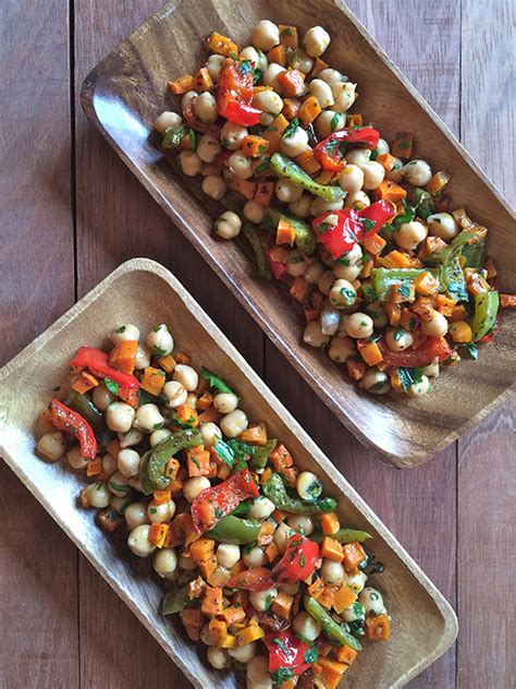 roasted-carrot-pepper-and-chickpea-salad-half-your image