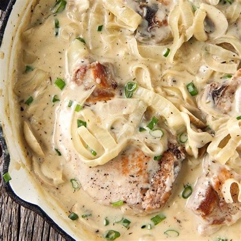 creamy-smothered-pork-chops-a-pretty-life-in-the image