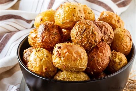 roasted-baby-potatoes-with-rosemary-and-garlic-bake image