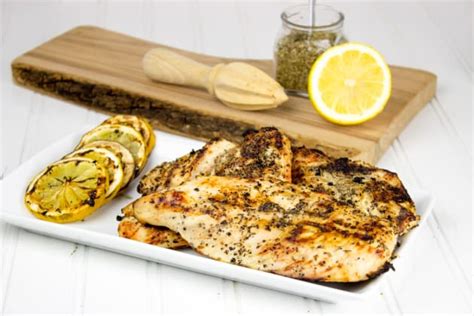 easy-lemon-grilled-chicken-recipe-food-fanatic image