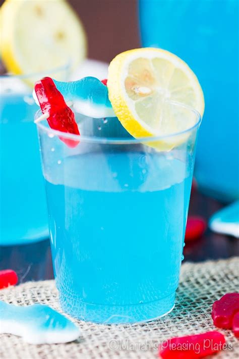 delicious-blue-punch-recipes-youre-gonna-love image