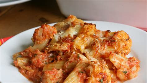 baked-rigatoni-with-cauliflower-in-a-spicy-pink-sauce image