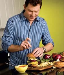 recipe-bobby-flays-crunch-burger-style-at-home image