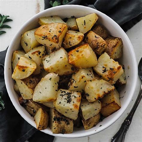 oven-roasted-potatoes-with-garlic-and-oregano-chef image