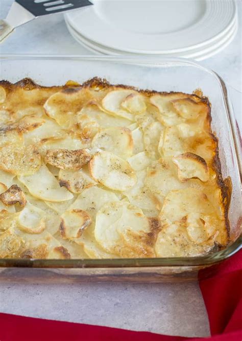 moms-scalloped-potatoes-without-cheese-cooking image